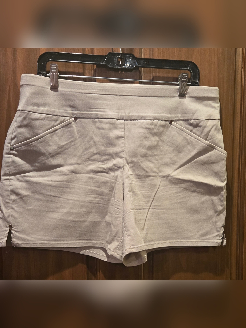 INC International Concepts Cream High-Waist Pull-On Shorts